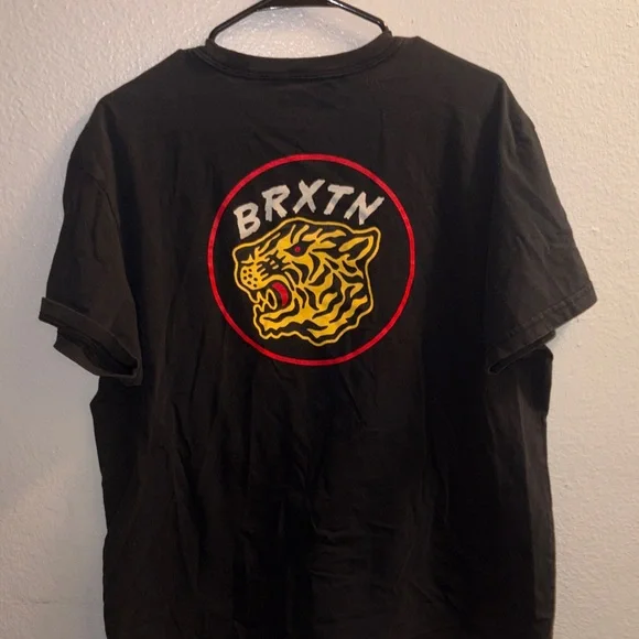 Brixton Black Tee with Yellow Tiger Chest Logo - Picture 4 of 4